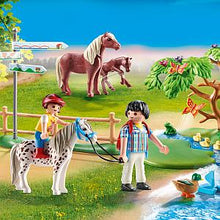 Carica l'immagine nel visualizzatore di Gallery, Playmobil Country 70512, Passeggiata con i Pony