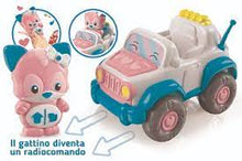Carica l'immagine nel visualizzatore di Gallery, Clementoni- Giada, gattina in fuoristrada